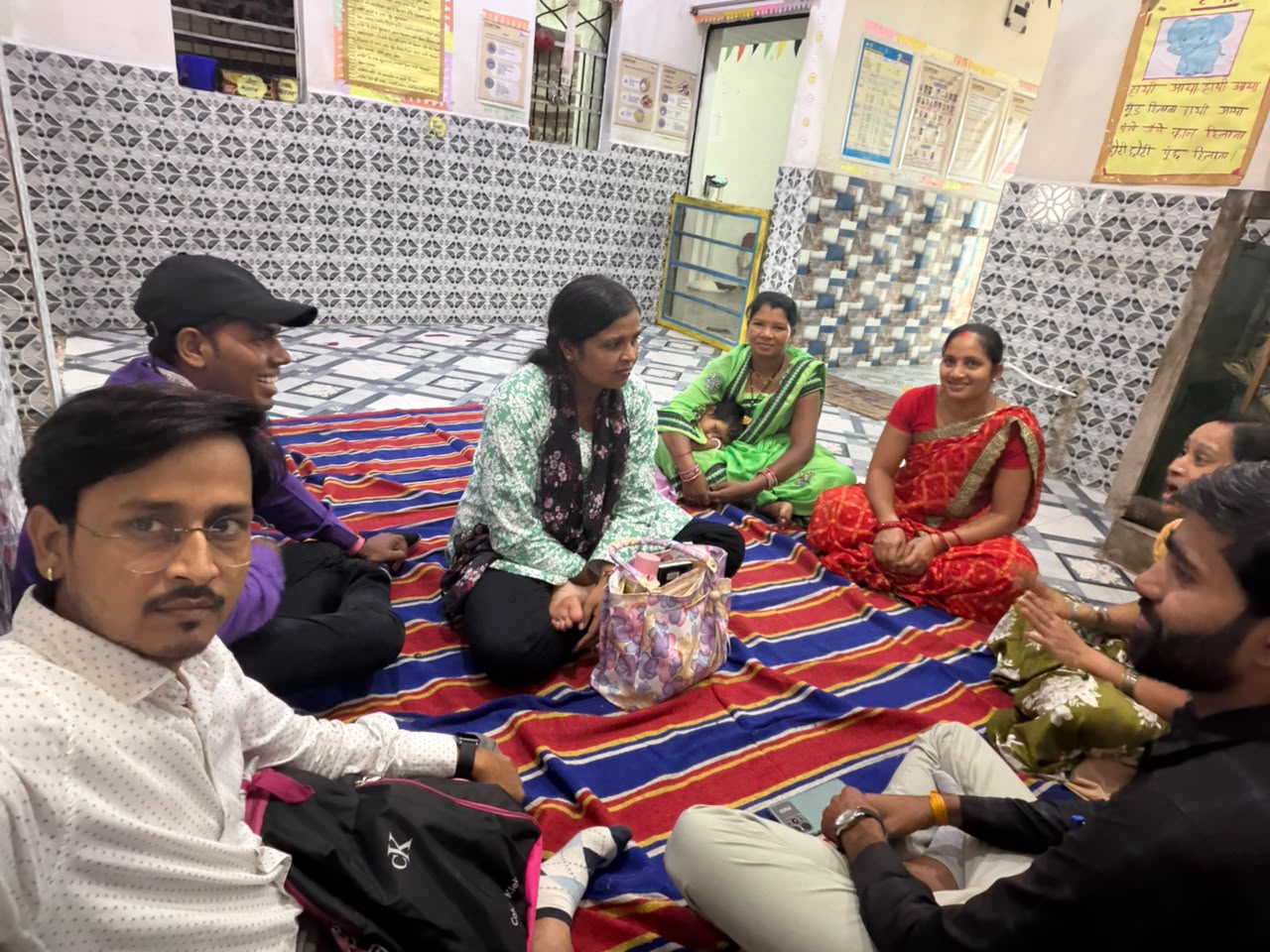 Interaction with crèche staff and observation of centre activities